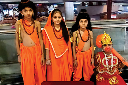 ram Leela dress available on rent